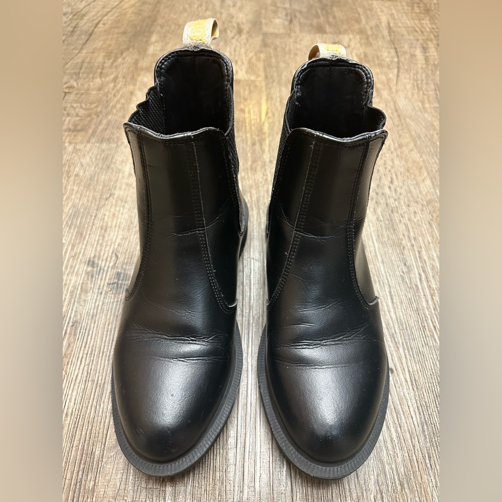 Dr. Martens Flora Chelsea Boot Mono